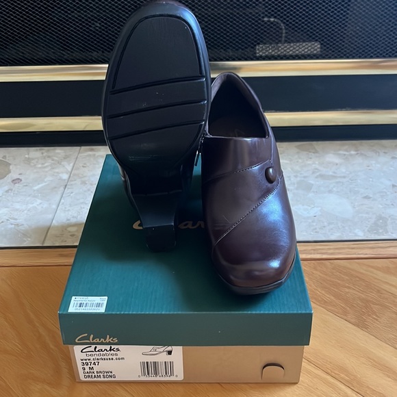 Clarks Booties - Picture 2 of 3